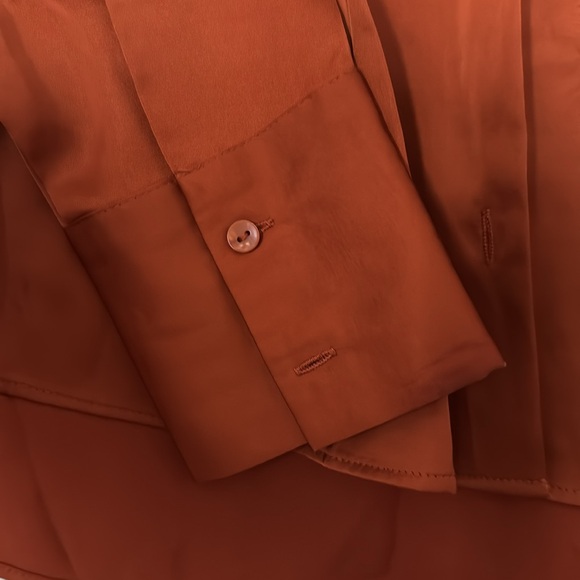 Abercrombie button up top - Picture 3 of 3